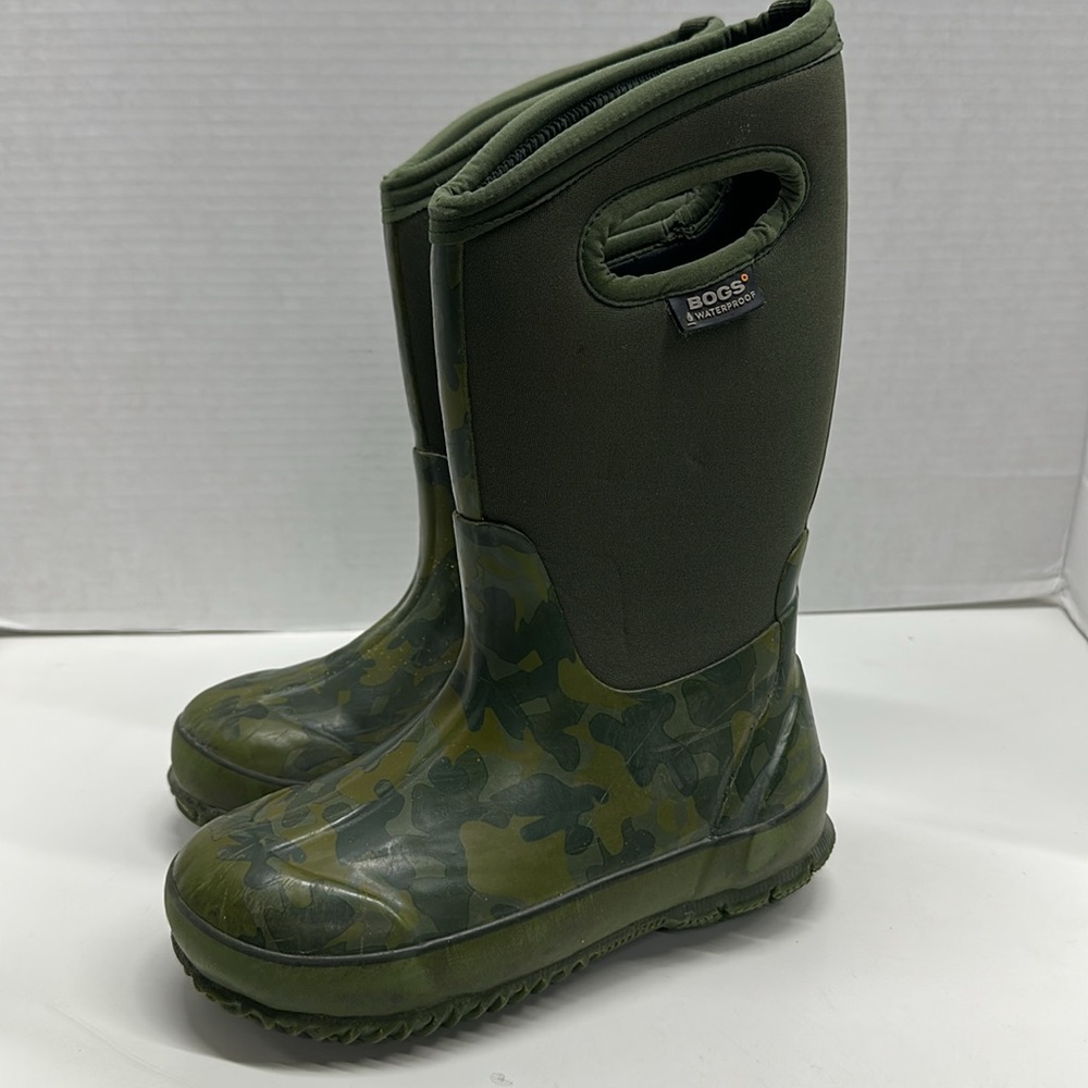 Bogs Kids Green Camo Rain & Snow Boots